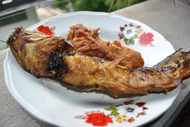 ตำส้มบักหุ่งปลาแดกตวง