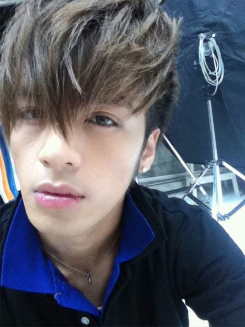 หนุ่มเอเชีย