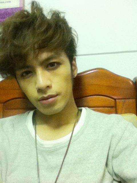 หนุ่มเอเชีย