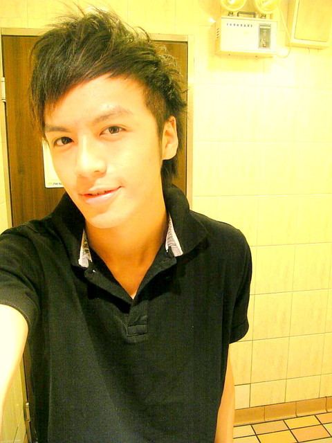 หนุ่มเอเชีย