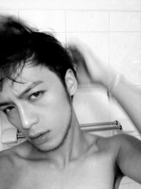 หนุ่มเอเชีย