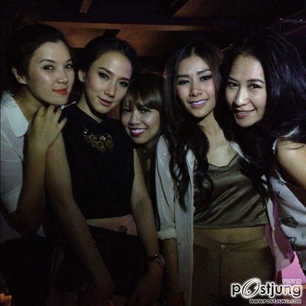 อั้ม พัชราภา สวย เท่ห์ [@aum_patchrapa On Instagram 01/07/2555]