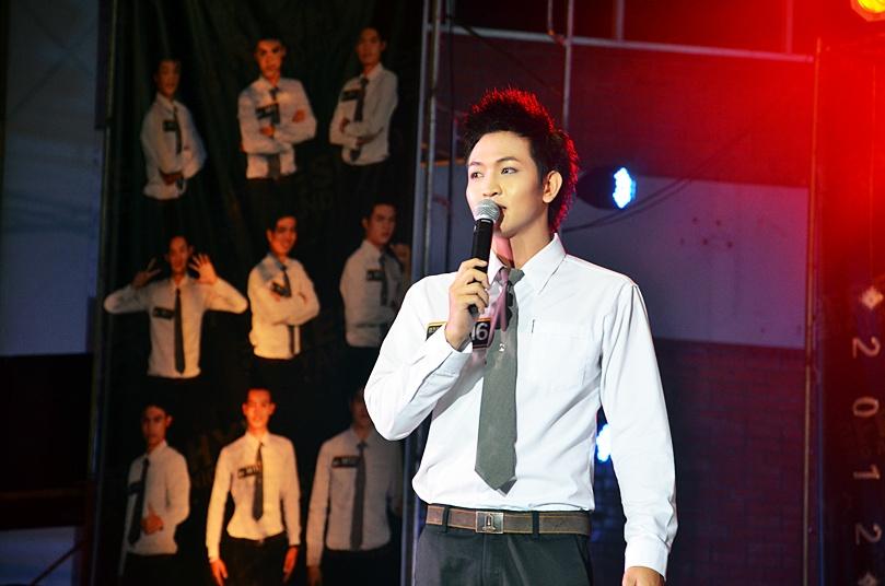 MSU FRESHY DAY AND FRESHY NIGHT 2012กิจกรรมลอดซุ้มประเพณี กิจกรรมประกวดดาวเดือนมหาวิทยาลัยมหาสารคาม