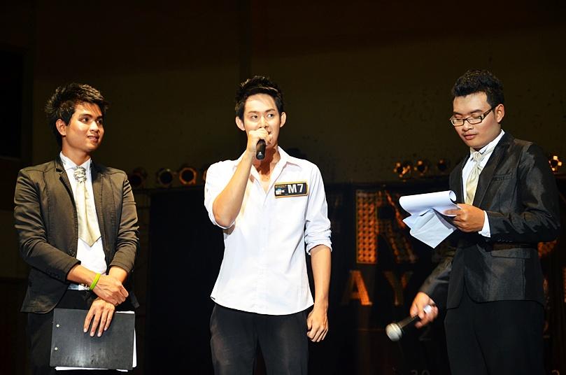 MSU FRESHY DAY AND FRESHY NIGHT 2012กิจกรรมลอดซุ้มประเพณี กิจกรรมประกวดดาวเดือนมหาวิทยาลัยมหาสารคาม