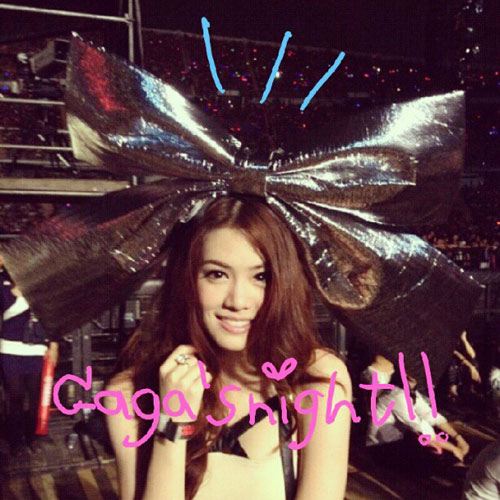 แฟชั่น แอคเซสเซอรี่ประดับผมดารา เริ่ดได้อีก...