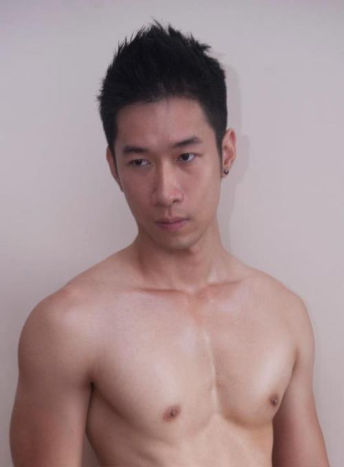 ใครหล่อบ้าง
