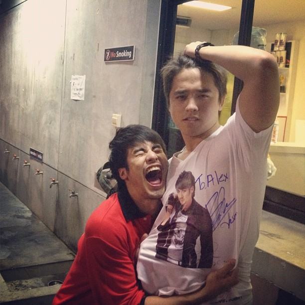 เกรียนตัวพ่อ!!!!!