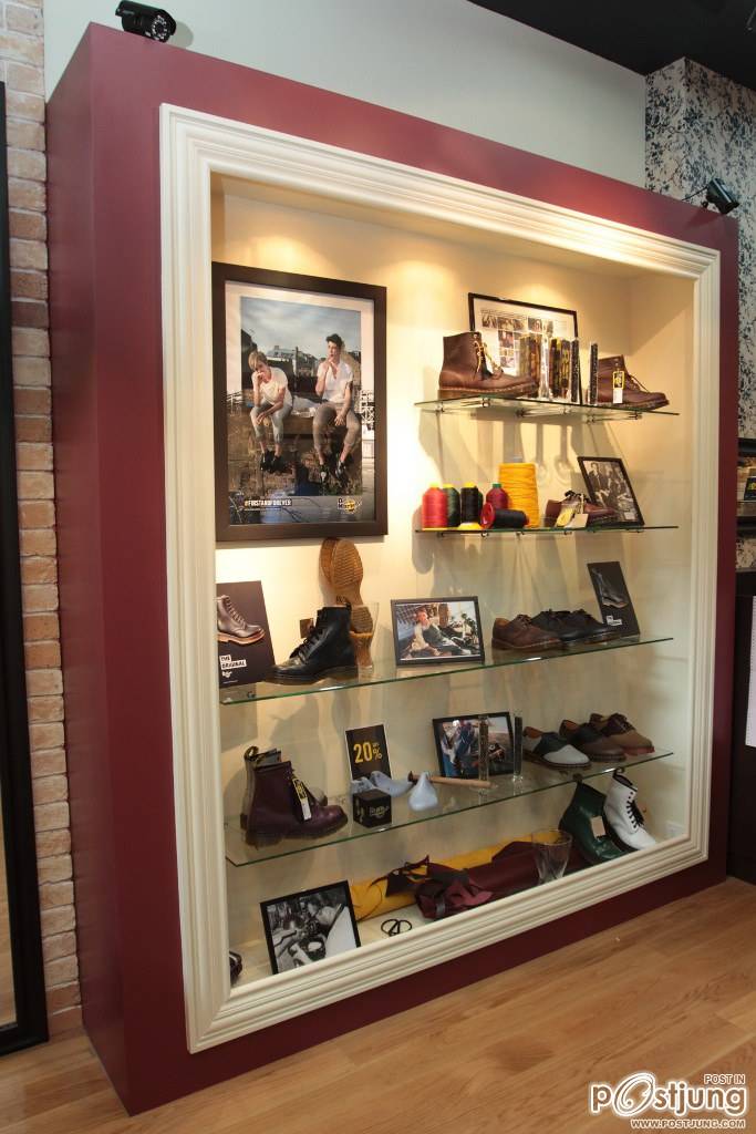 Dr.Martens Stand Alone Shop @Mega Bangna