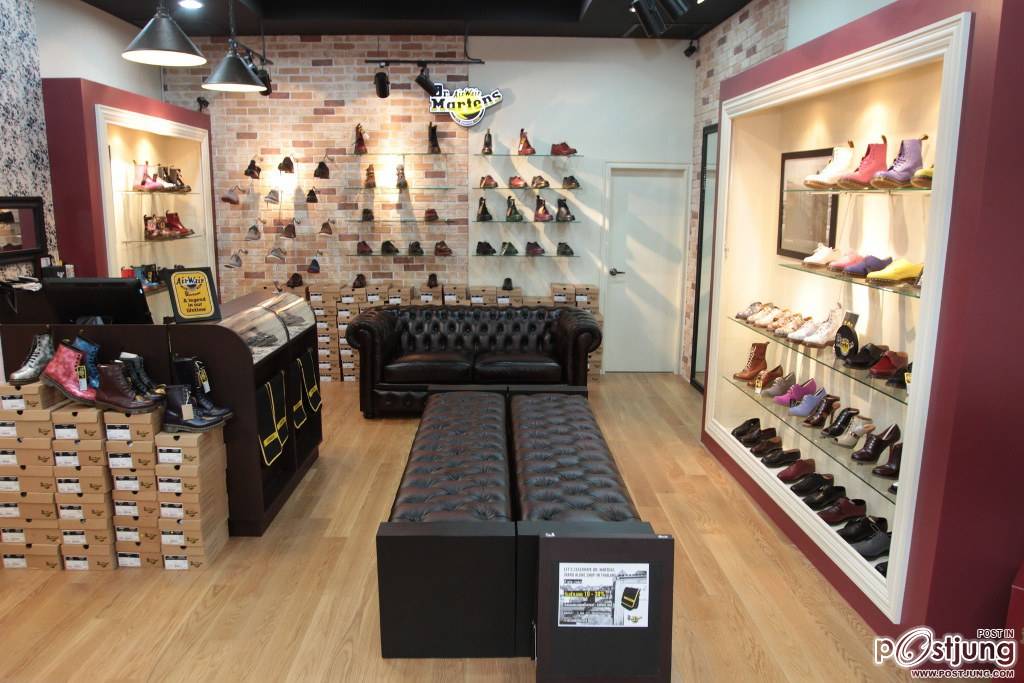 Dr.Martens Stand Alone Shop @Mega Bangna