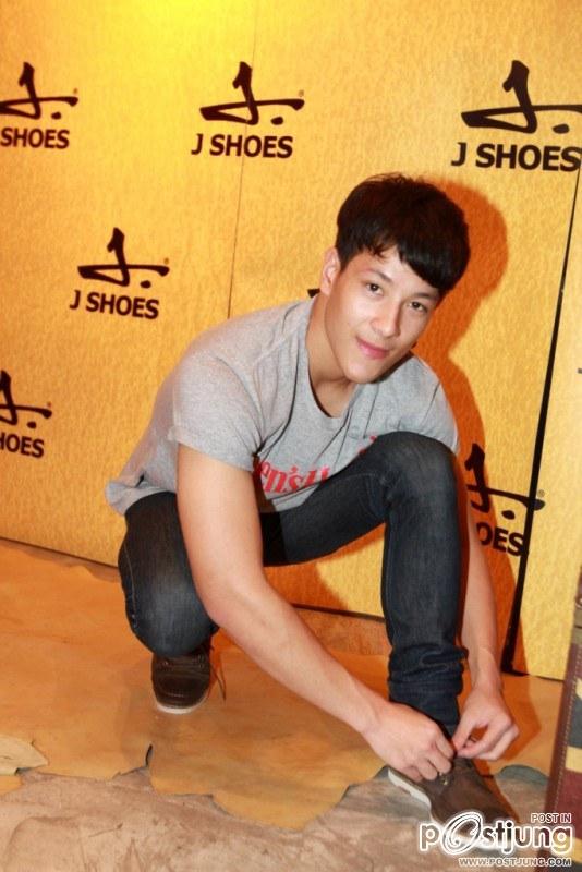 งาน Men’s Health Guy 2012 workshop with J SHOES