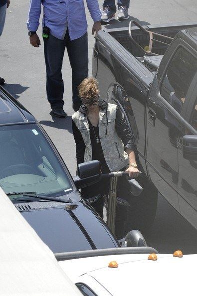 1Justin Bieber Is Having A Bad Day 2 Justin Bieber Shoots a Music Video