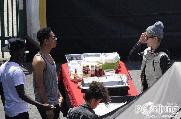 1Justin Bieber Is Having A Bad Day 2 Justin Bieber Shoots a Music Video