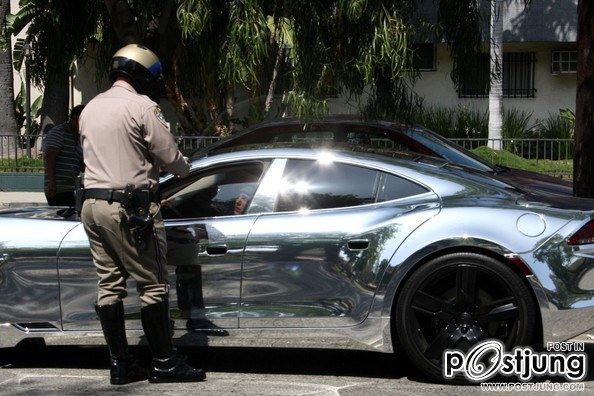 1Justin Bieber Is Having A Bad Day 2 Justin Bieber Shoots a Music Video