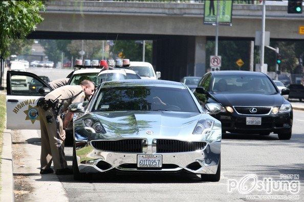 1Justin Bieber Is Having A Bad Day 2 Justin Bieber Shoots a Music Video