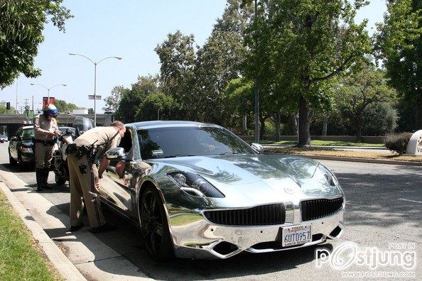 1Justin Bieber Is Having A Bad Day 2 Justin Bieber Shoots a Music Video