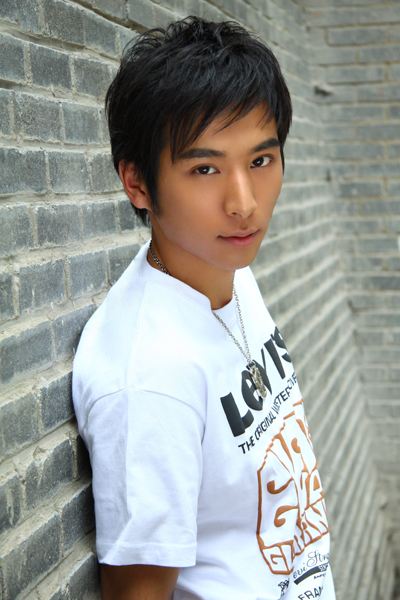 หล่อหรือน่ารัก