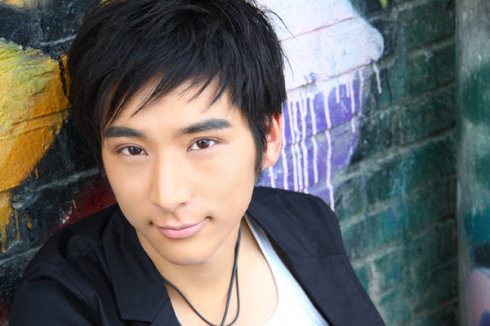 หล่อหรือน่ารัก