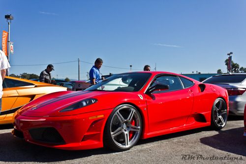 คนรัก รถFerrari