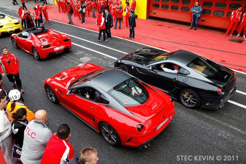คนรัก รถFerrari