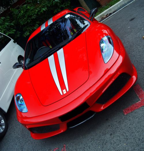 คนรัก รถFerrari