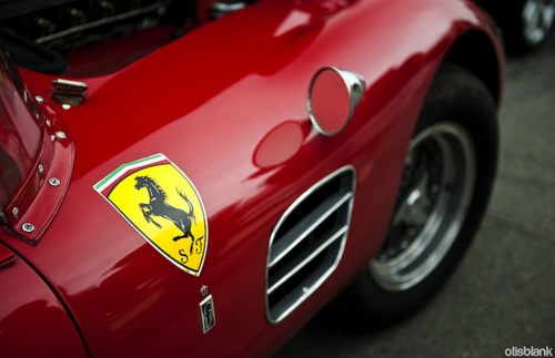 คนรัก รถFerrari