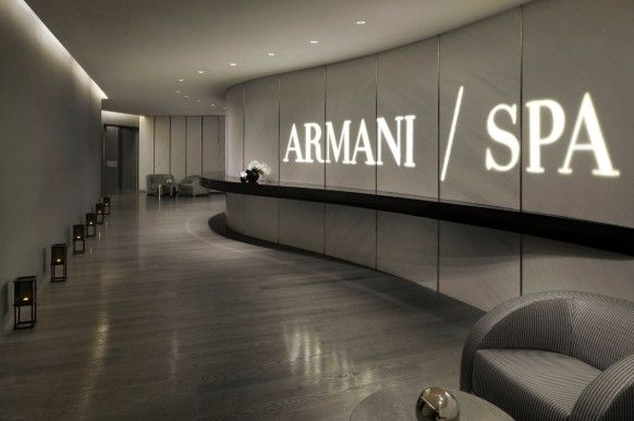 คนรัก โรงแรม Armani Hotel Dubai