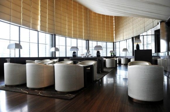 คนรัก โรงแรม Armani Hotel Dubai