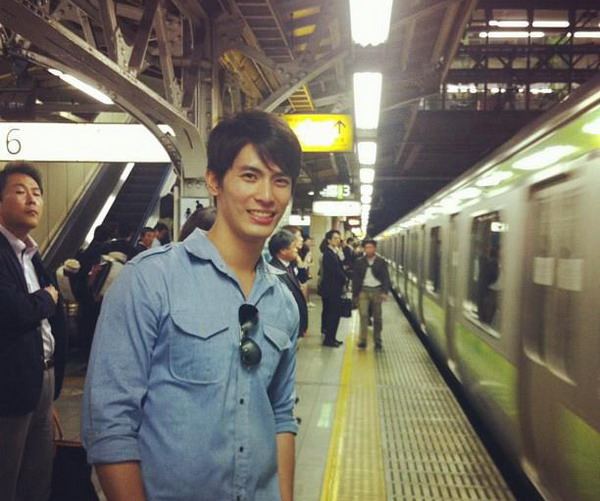 สน หล่อหน้าหวานๆ