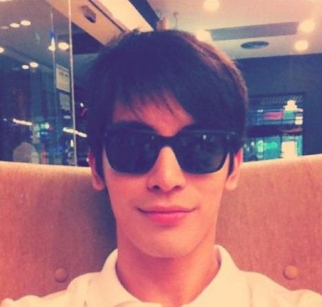 สน หล่อหน้าหวานๆ