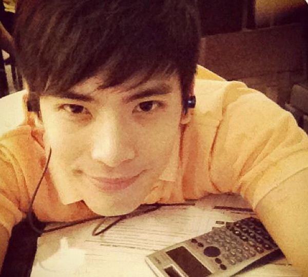 สน หล่อหน้าหวานๆ
