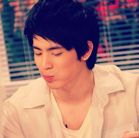 สน หล่อหน้าหวานๆ