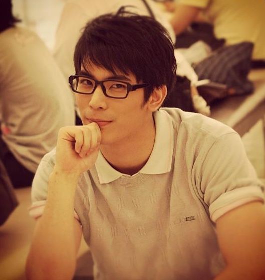 สน หล่อหน้าหวานๆ