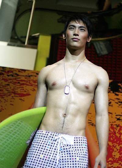 สน หล่อหน้าหวานๆ