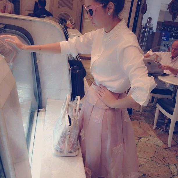 ชมพู่ อารยา ใน Instagram