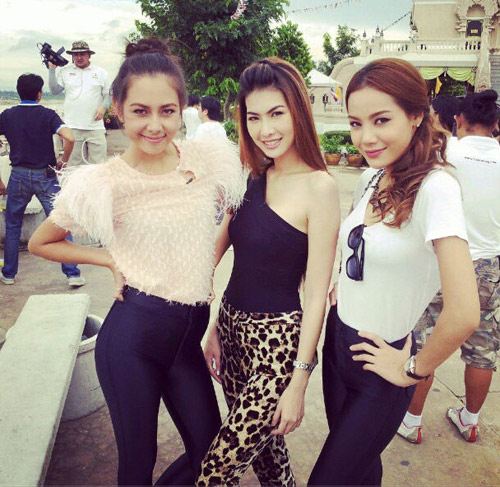 แฟชั่น Disco Pant กางเกงฟิตตึงเปรี๊ยะ สำหรับสาวหุ่นเซี๊ยะ