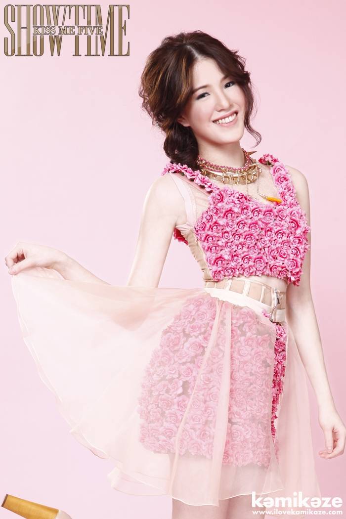 New Look!  Kiss Me Five Showtime : Ab (แอ๊บ)
