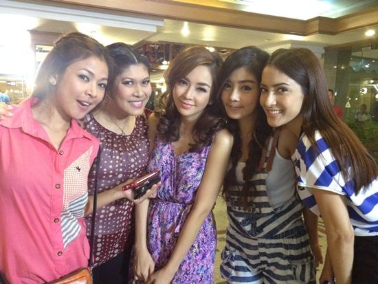 ละครใหม่ ราชินีลูกทุ่ง