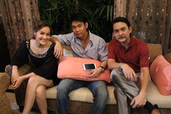 ละครใหม่ ราชินีลูกทุ่ง