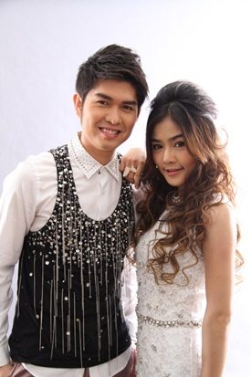 ละครใหม่ ราชินีลูกทุ่ง