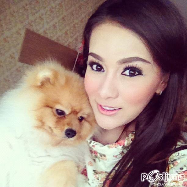 วันริสา เนมิราช   หรือ นก ตีสิบ Instagram