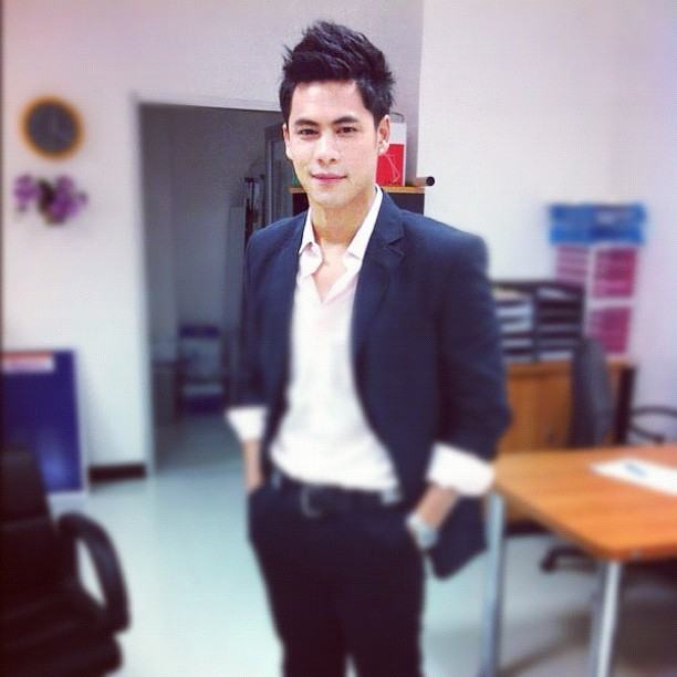 ซี ซิวัฒน์หล่ออะ!!!