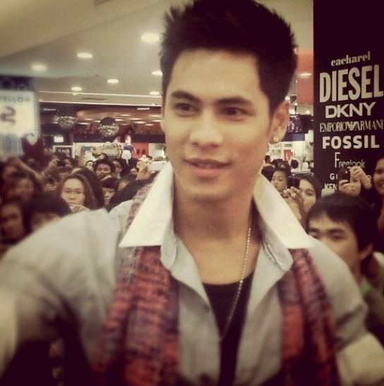 ซี ซิวัฒน์หล่ออะ!!!