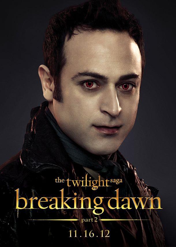 โปสเตอร์เหล่า แวมไพร์ จาก Breaking Dawn 2