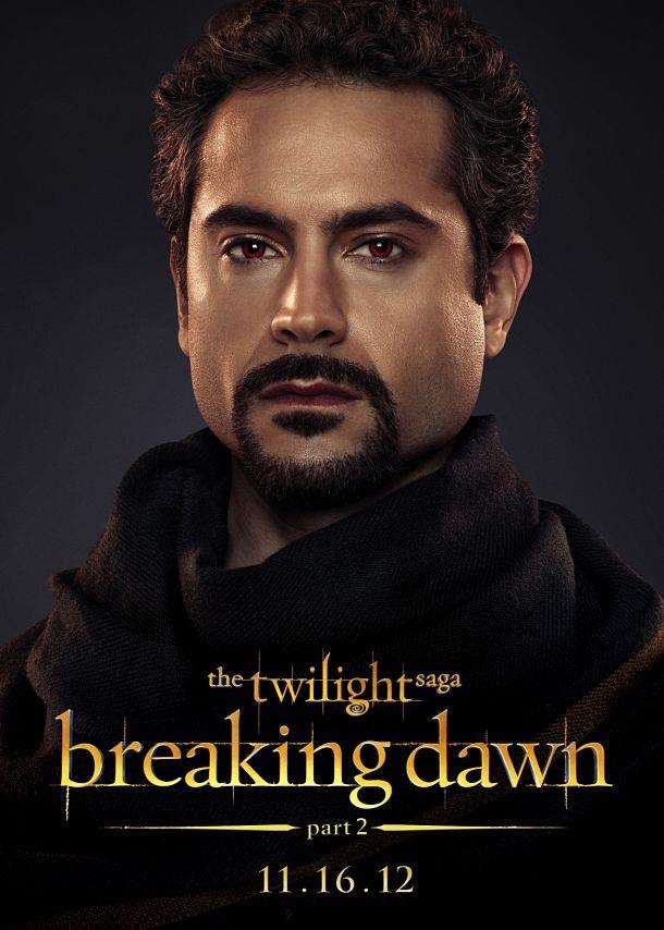 โปสเตอร์เหล่า แวมไพร์ จาก Breaking Dawn 2