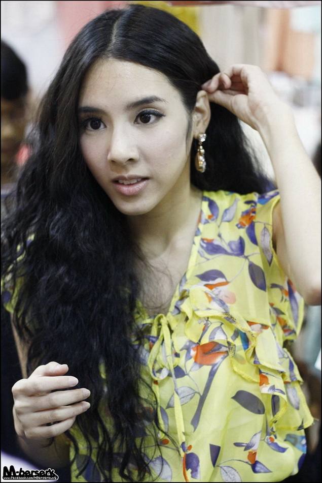 เบเบ้