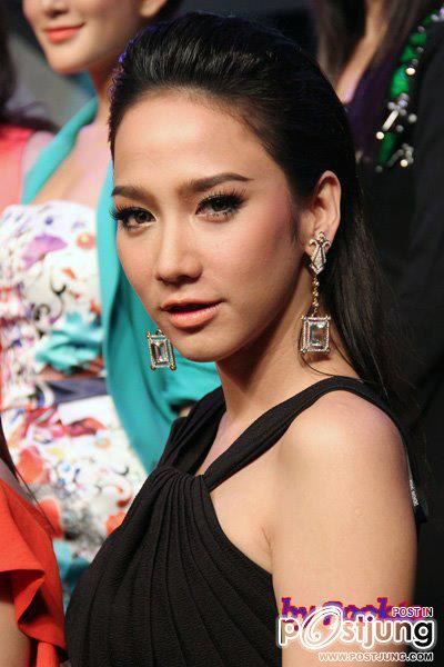 สวยเริ่ดดุจนางพญา @&ldquo;AIS World of Champion&rdquo;!!
