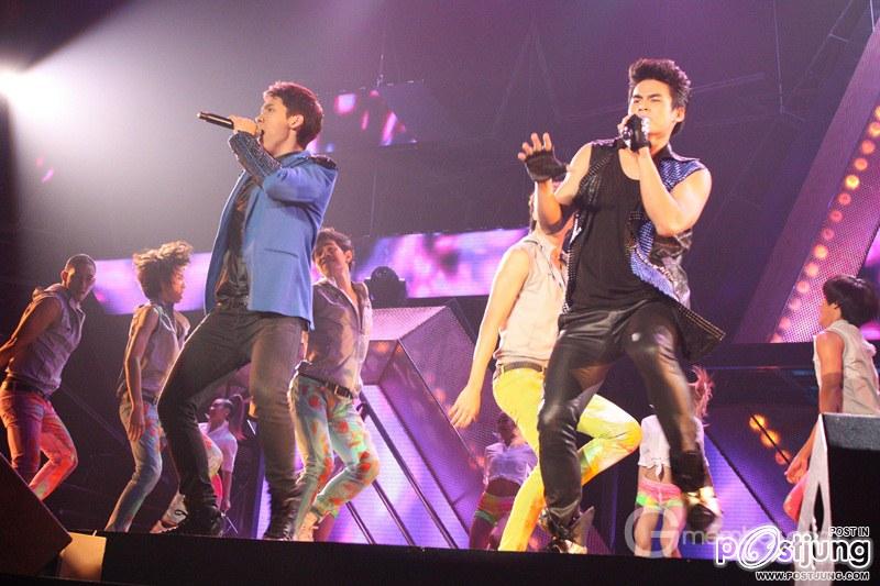ร้อง-เต้น-เล่น-ซึ้ง คอนเสิร์ต The Star 5678