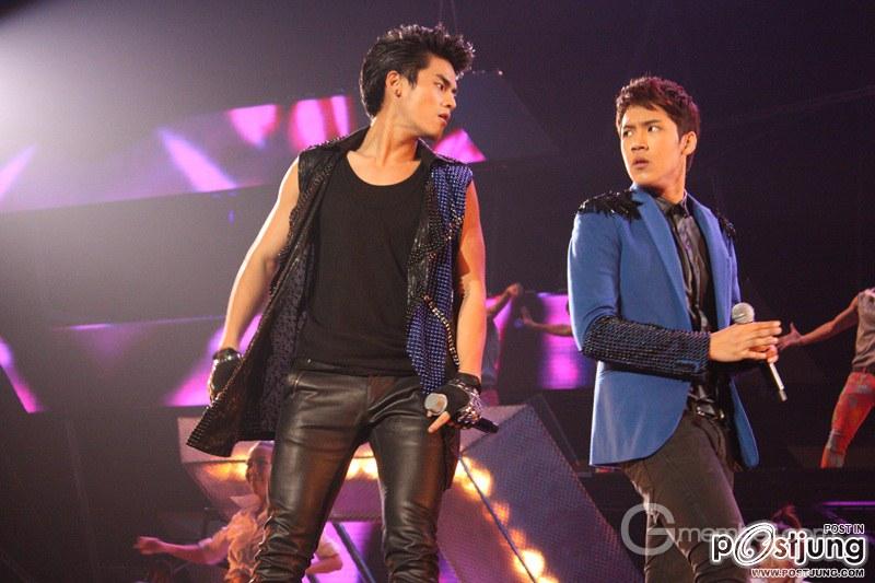 ร้อง-เต้น-เล่น-ซึ้ง คอนเสิร์ต The Star 5678