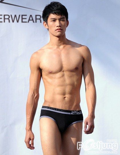 หนุุ่่มหล่อที่คุณยังชอบ