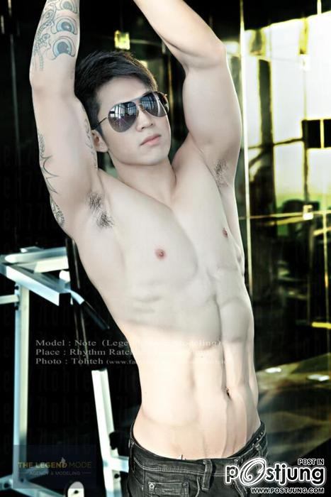 หนุุ่่มหล่อที่คุณยังชอบ